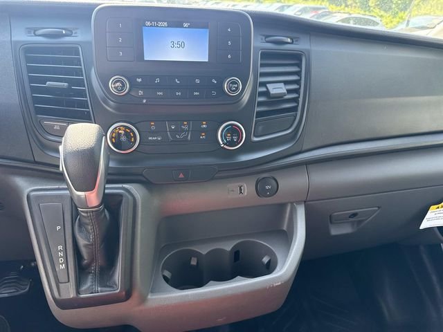Used 2025 Oxford White Ford Base image 27
