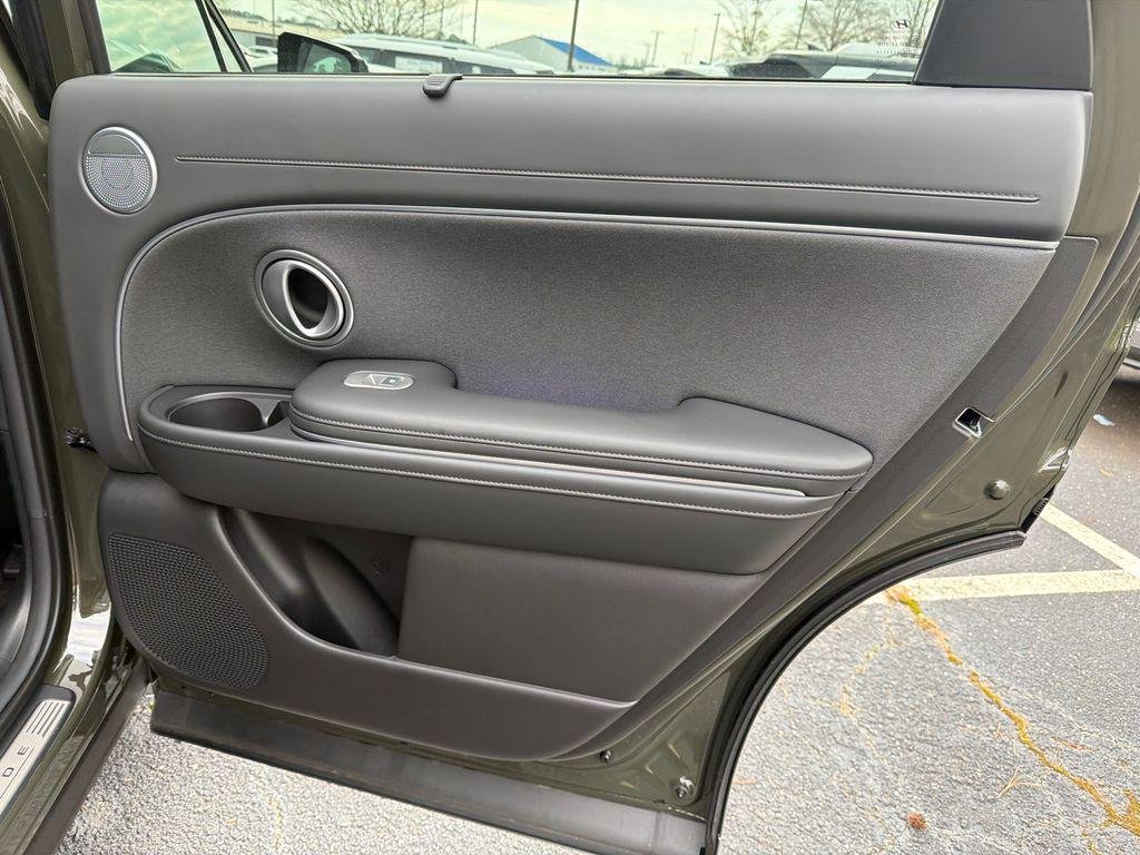 New 2026 Silver Hyundai Calligraphy FWD image 16