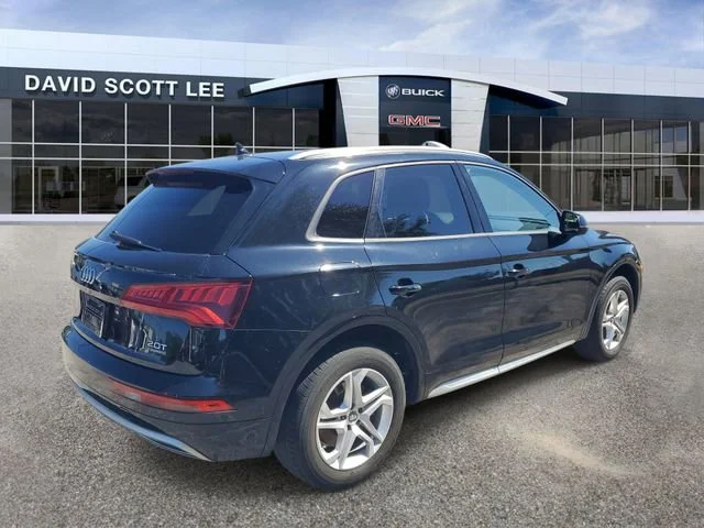 Used 2018 Black Audi Premium image 4