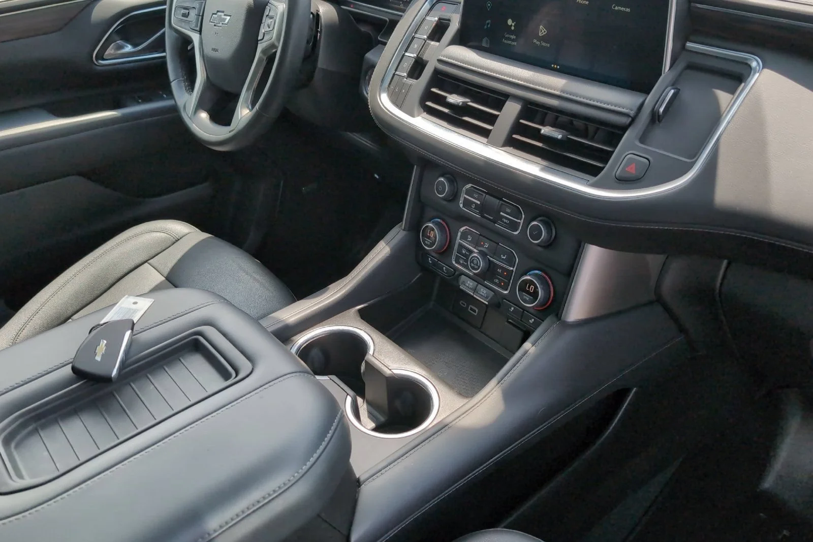 Used 2023 STERLING GRAY METALLIC Chevrolet Z71 image 18