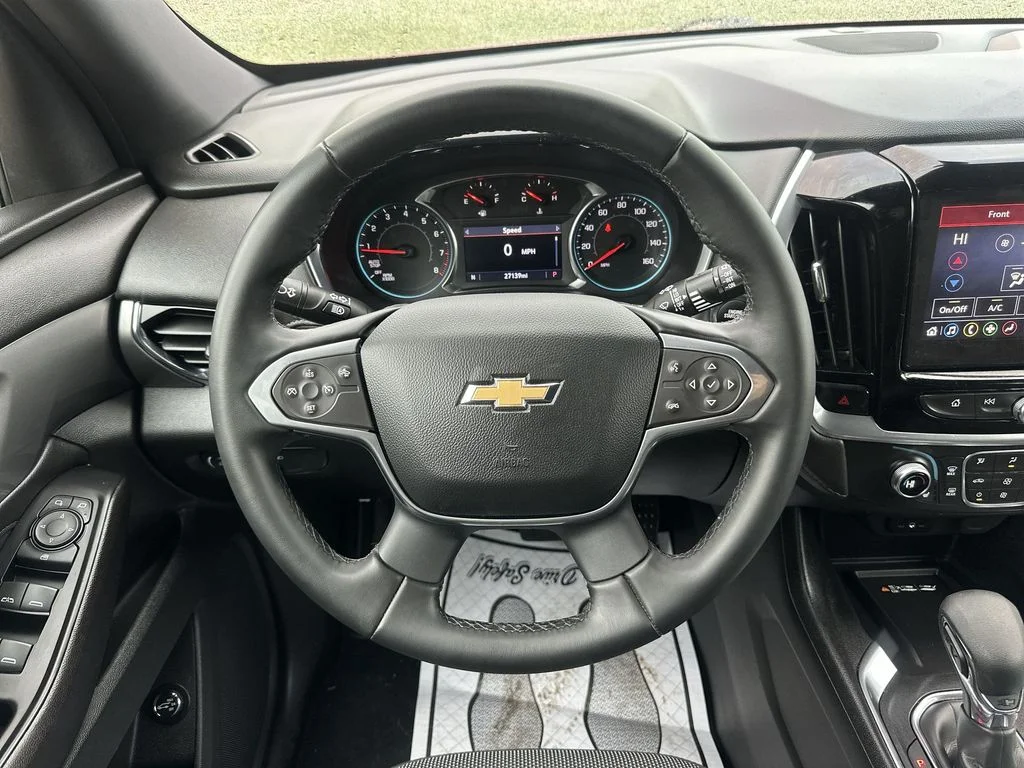 Used 2023 Red Chevrolet LT image 14