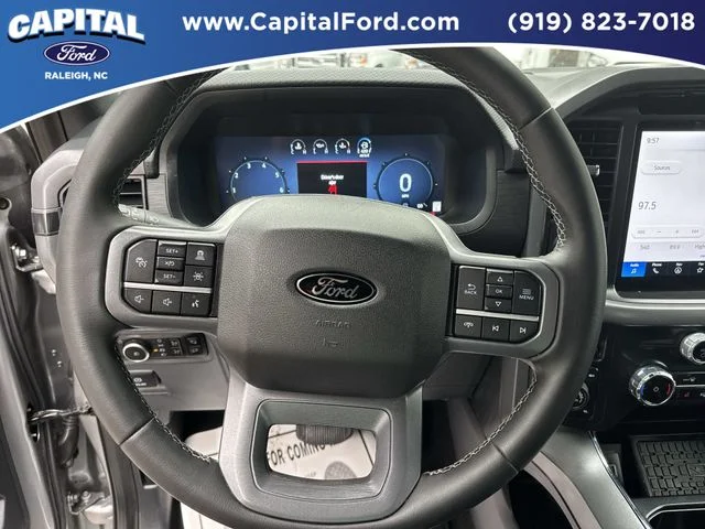 Used 2025 Silver Ford XLT image 24