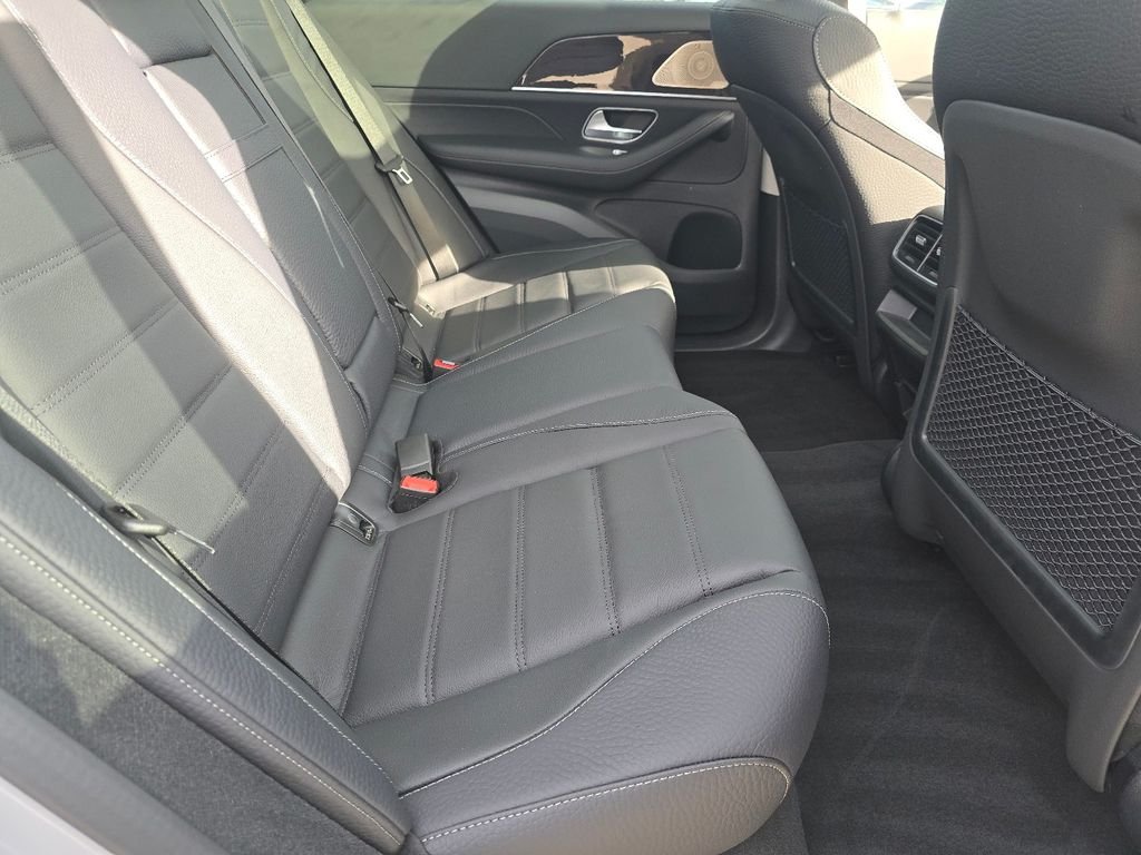 New 2026 MANUFAKTUR Alpine Grey Mercedes-Benz GLE 450 image 21