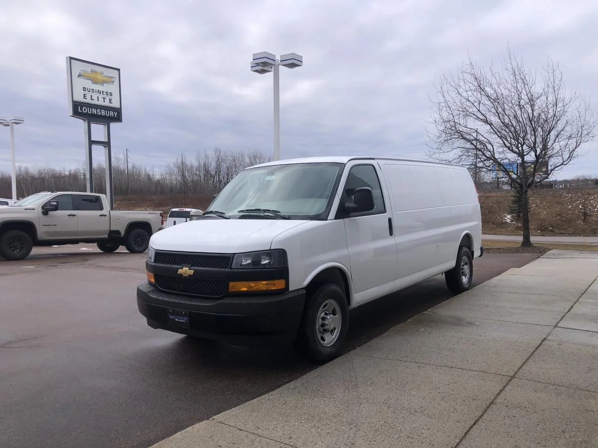 New 2026 White Chevrolet Rwd 2500 155 image 4