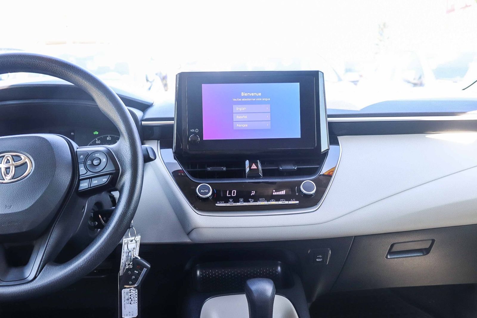 Used 2025 Underground Toyota LE image 16