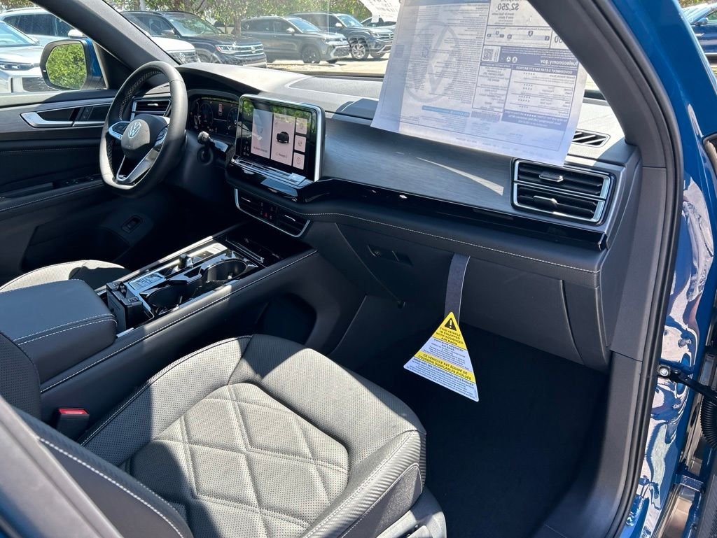 New 2026 Blue Volkswagen 2.0T SE w/Technology image 45