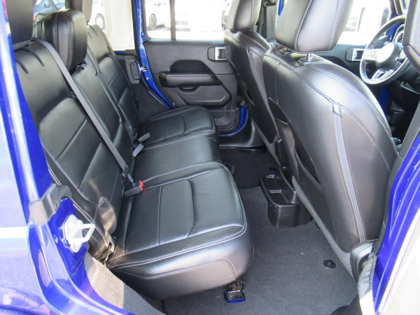 Used 2018 Blue Jeep Unlimited Sahara image 32