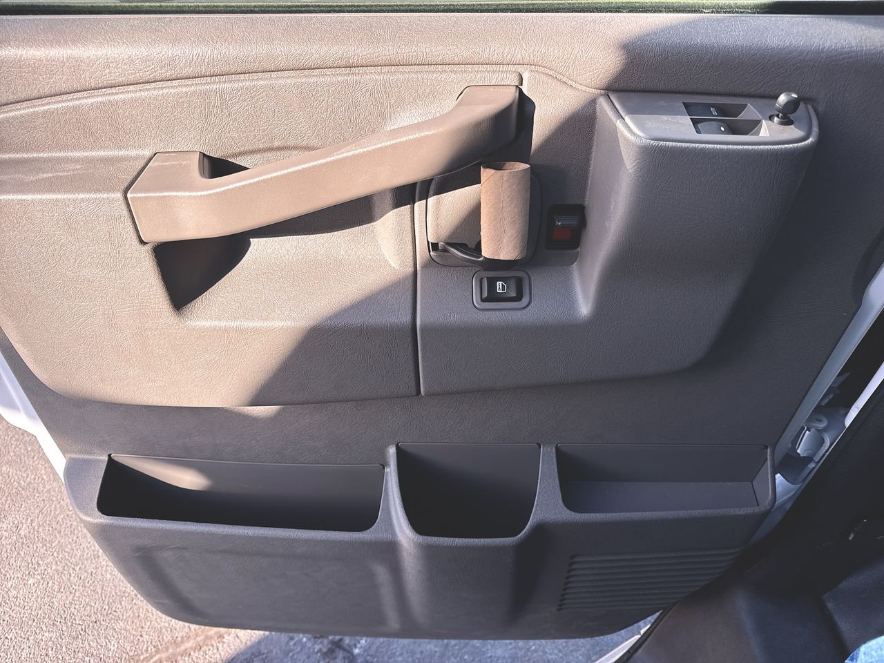 2025 Chevrolet Express Cargo Work Van - Photo 43