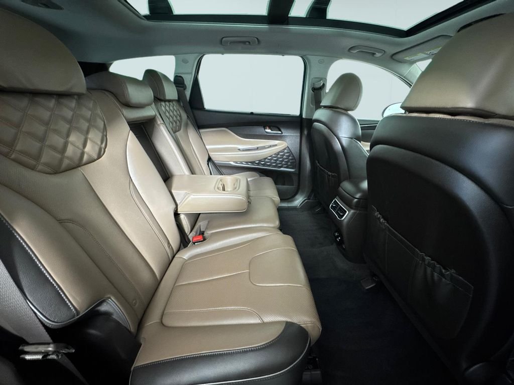 2022 Hyundai Santa Fe Limited HEV - Photo 16