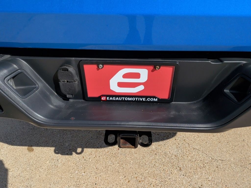 Used 2022 Blue Jeep Overland image 47