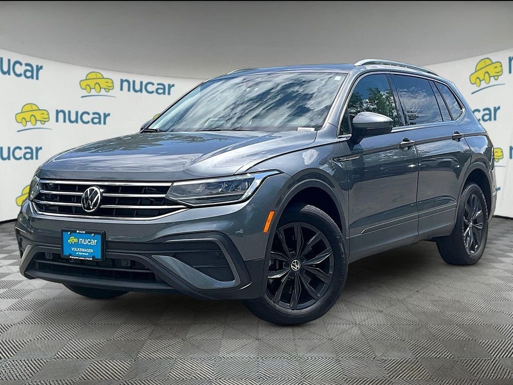 Used 2024 Gray Volkswagen 2.0T SE image 2