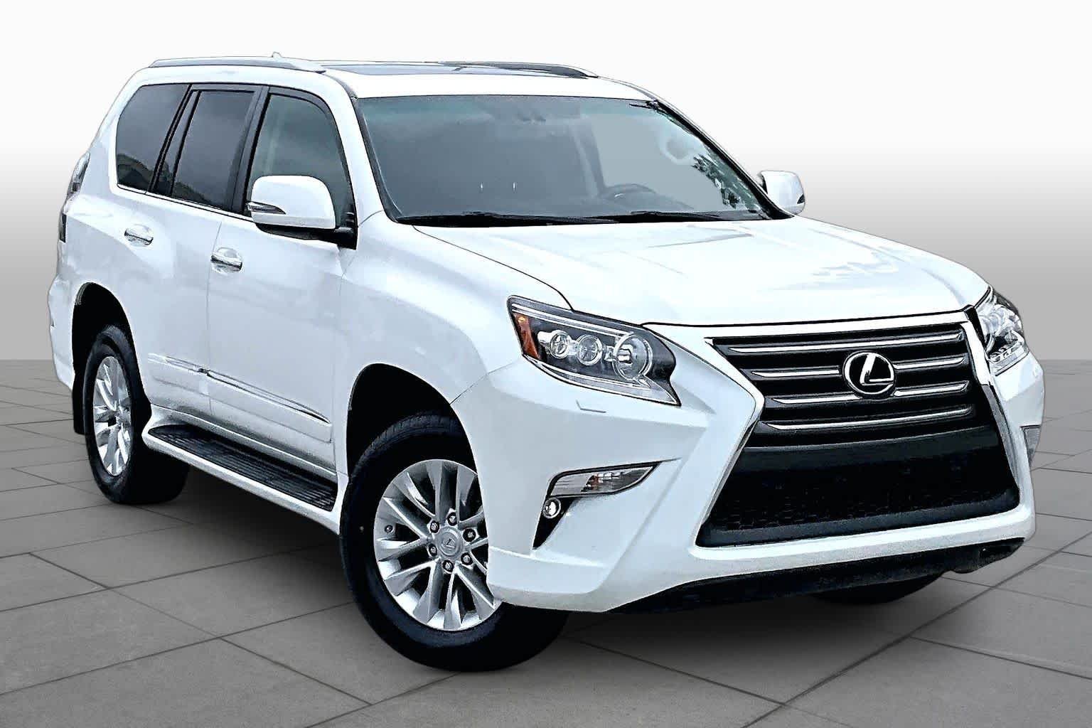 Used 2019 Starfire Pearl Lexus Premium image 3