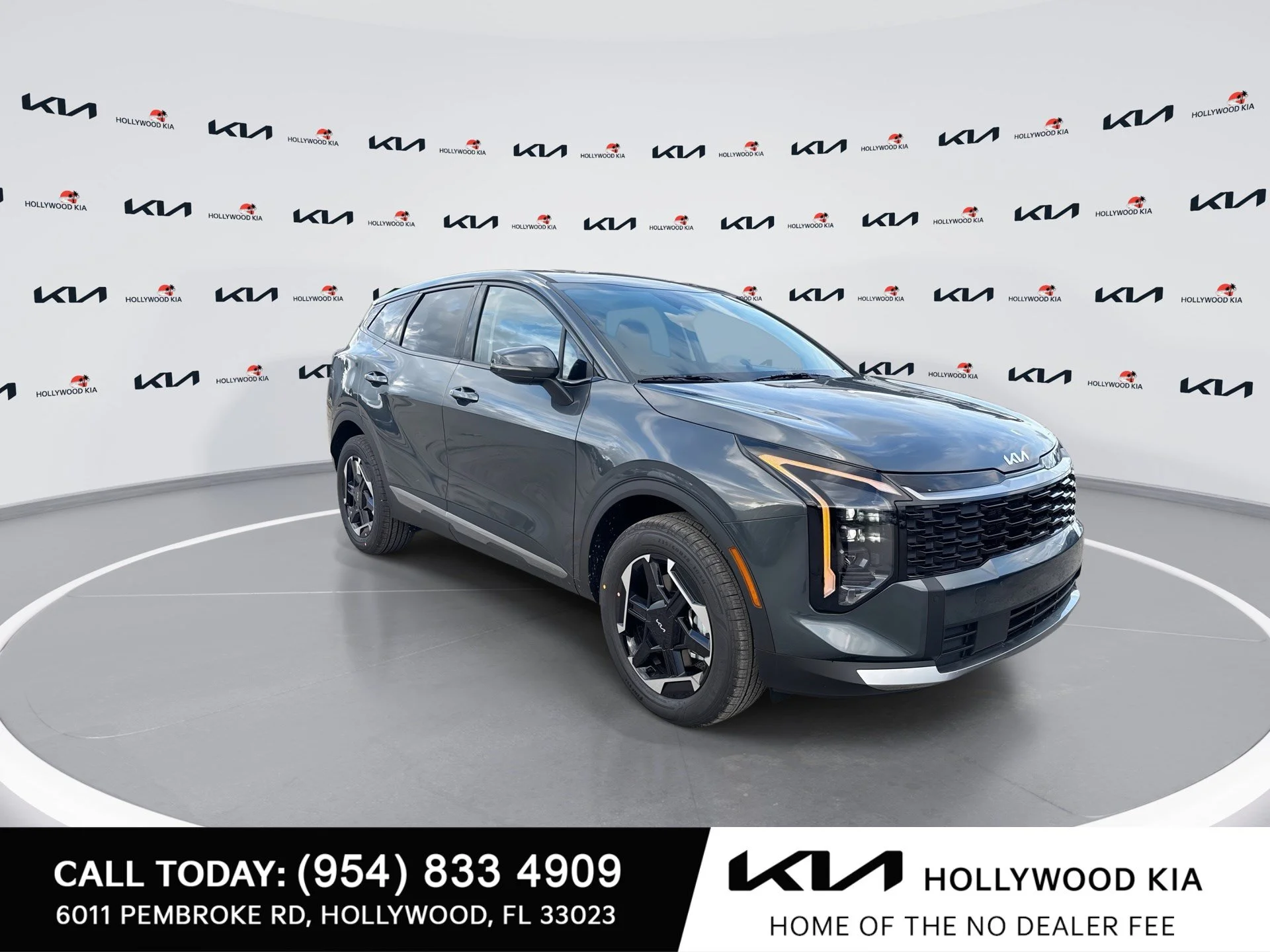 New 2027 Gravity Gray Kia S image 2