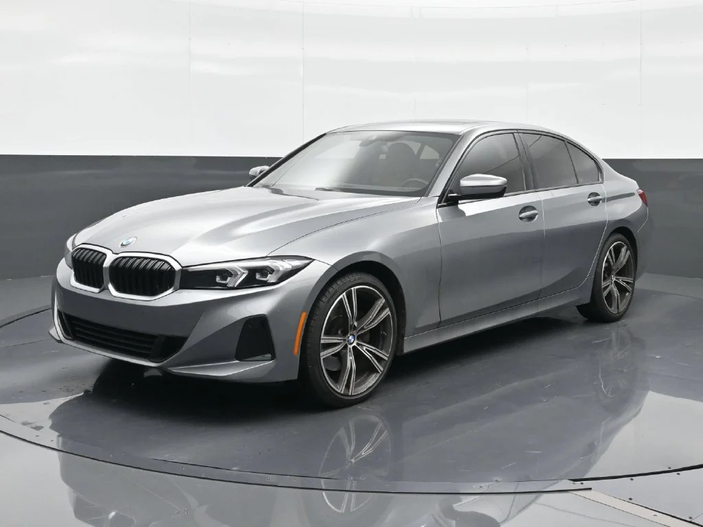 Used 2023 Skyscraper Grey Metallic BMW 330i image 1