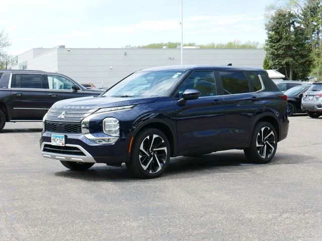 Certified 2022 Mitsubishi Outlander SE with VIN JA4J4UA81NZ034563 for sale in White Bear Lake, Minnesota