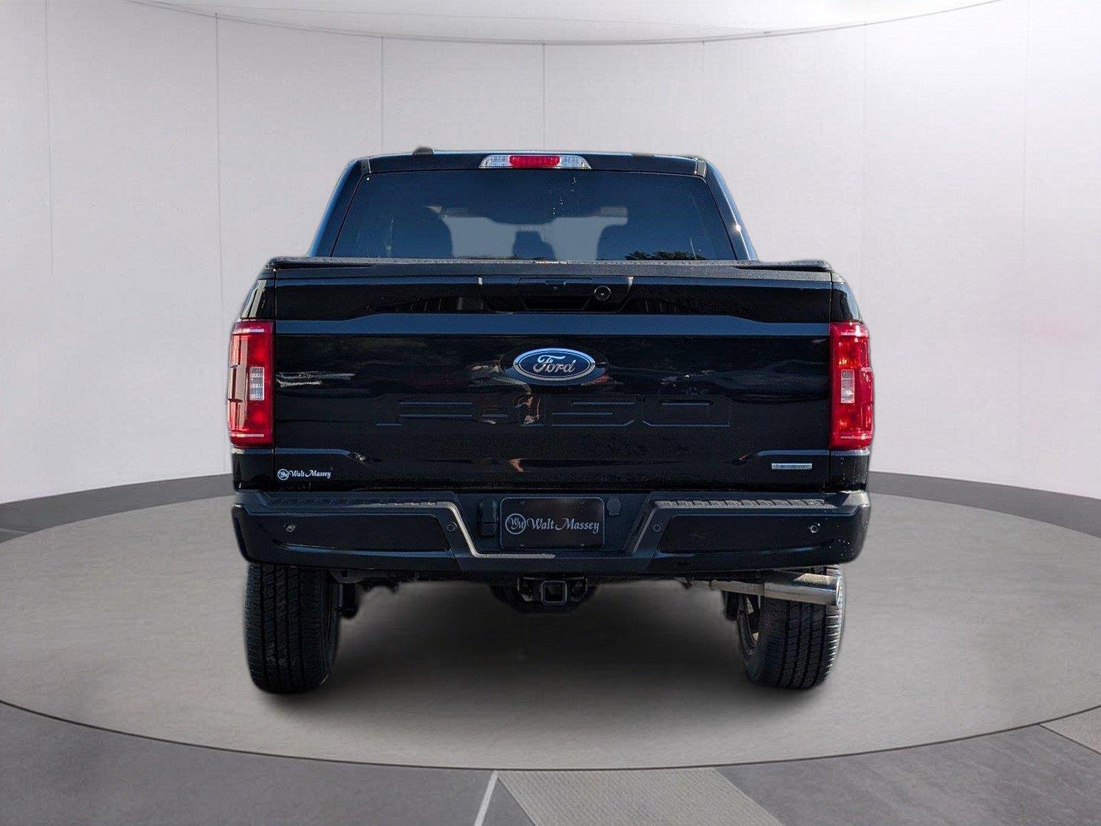 Used 2023 Agate Black Ford XLT image 4