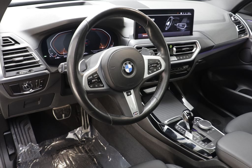 Certified Used 2024 Carbon Black Metallic BMW xDrive30i image 7