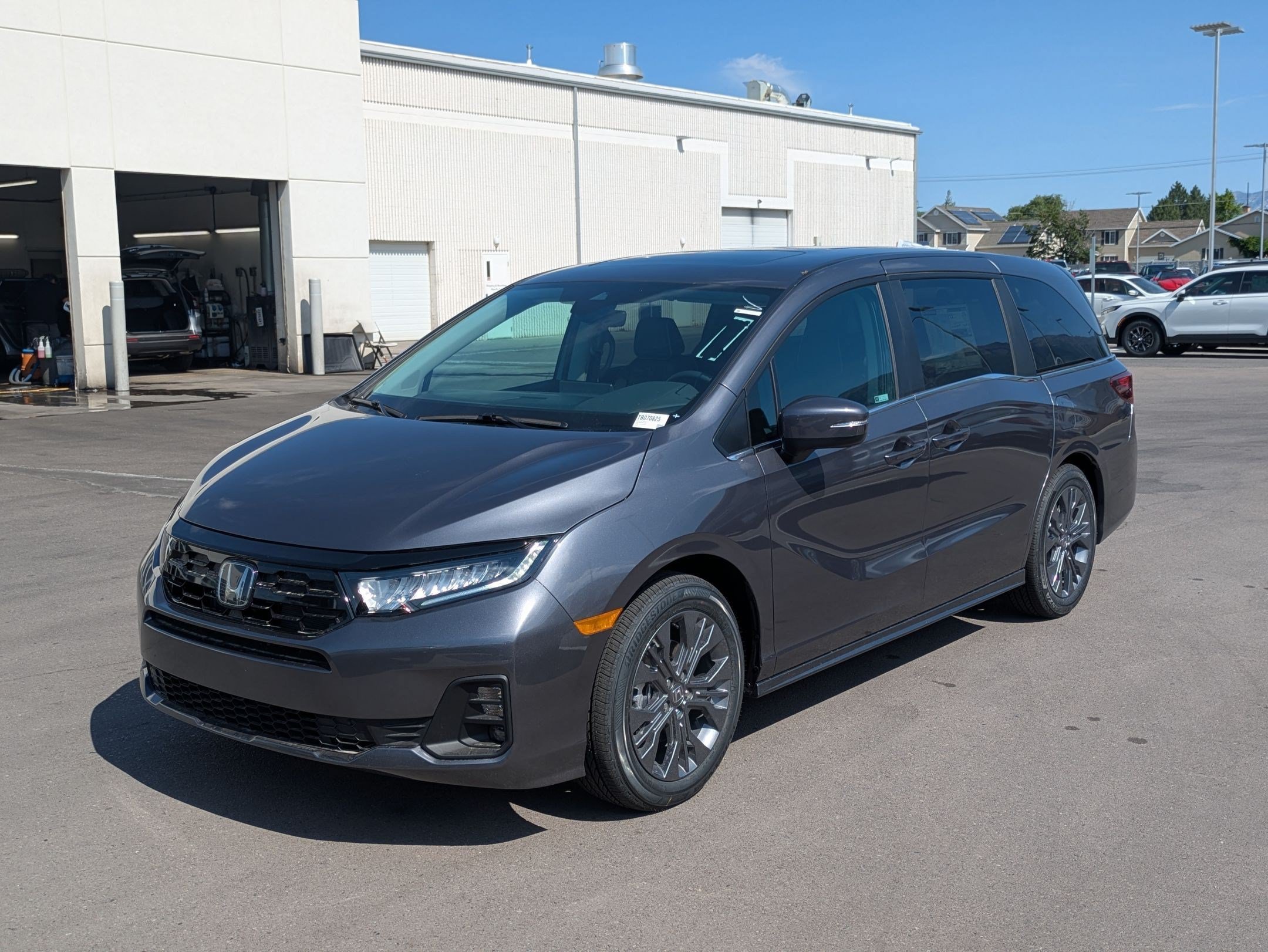 New 2026 Modern Steel Metallic Honda Touring image 8