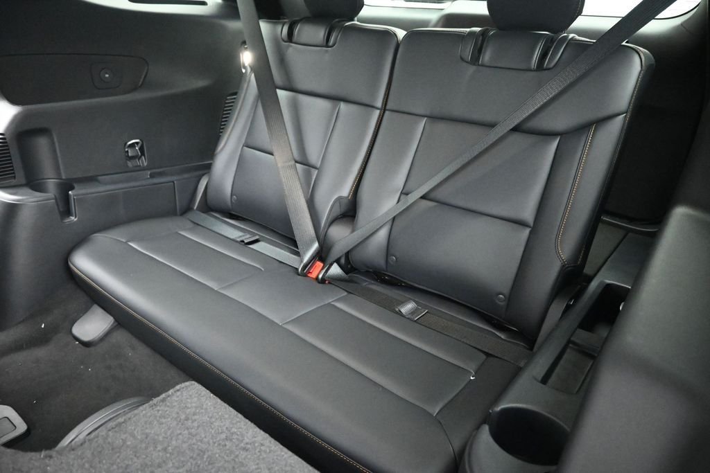 New 2026 Space White Metallic Ford Tremor image 20