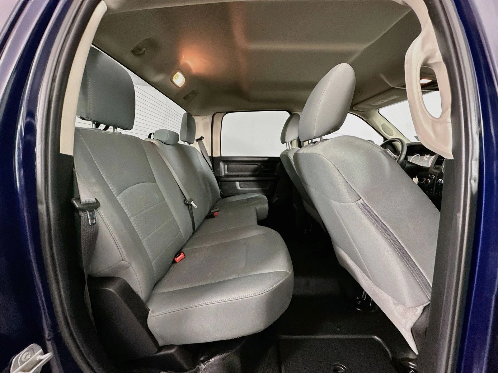 Used 2019 True Blue Pearlcoat Ram Tradesman image 25