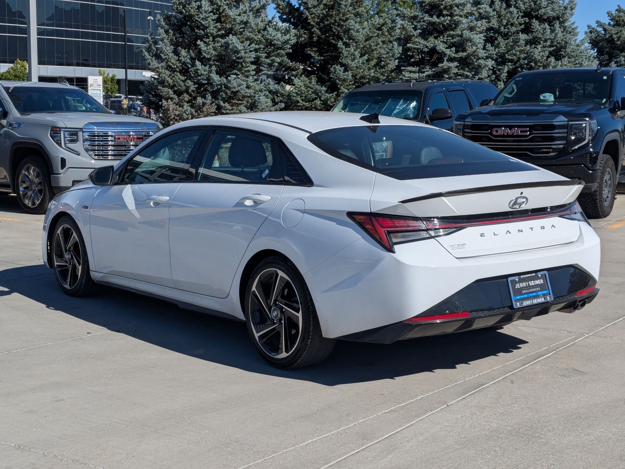 Used 2022 Ceramic White Hyundai N Line image 4
