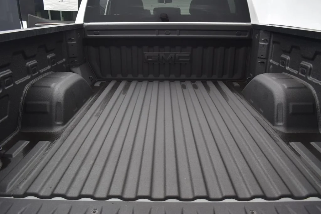 New 2026 Summit White GMC Elevation image 18
