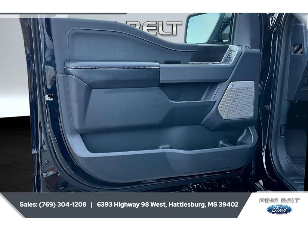 New 2026 Antimatter Blue Metallic Ford Lariat® image 18