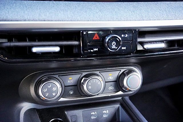 Used 2025 Brown Nissan SV image 26