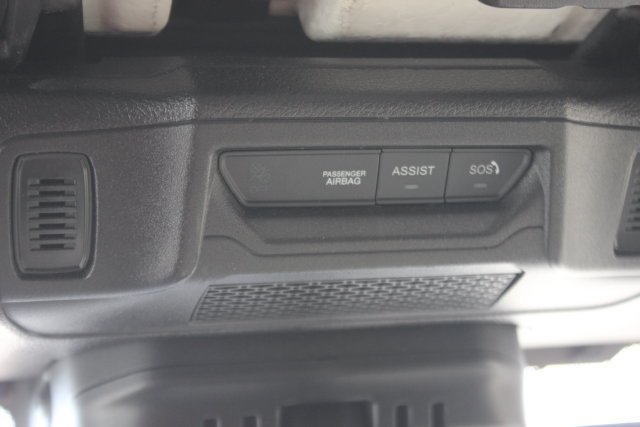 Used 2025 Gray Jeep Sahara image 12