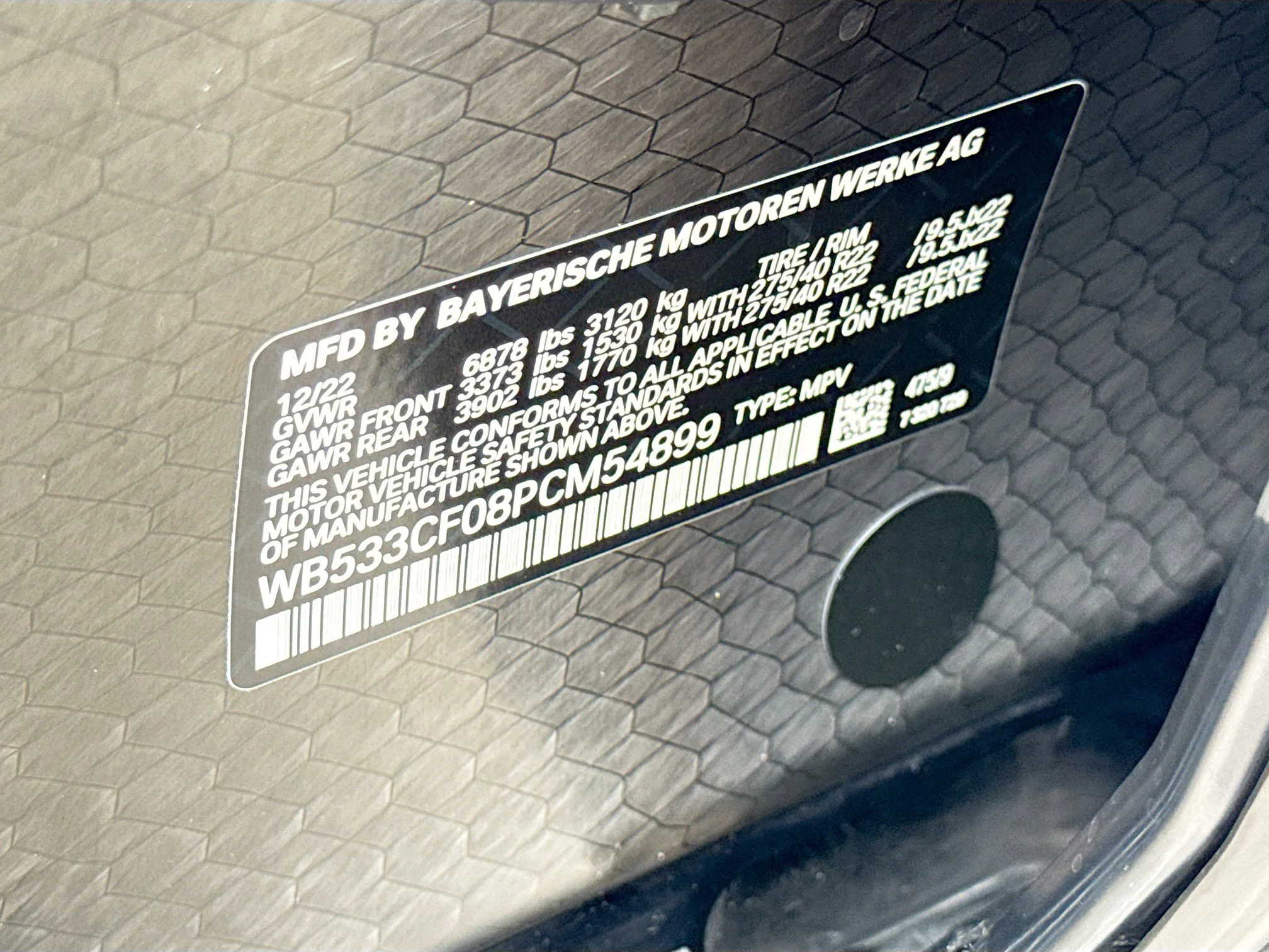 Certified Used 2023 Black Sapphire Metallic BMW M60 image 45