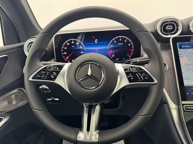 New 2026 Polar White Mercedes-Benz GLC 300 image 26