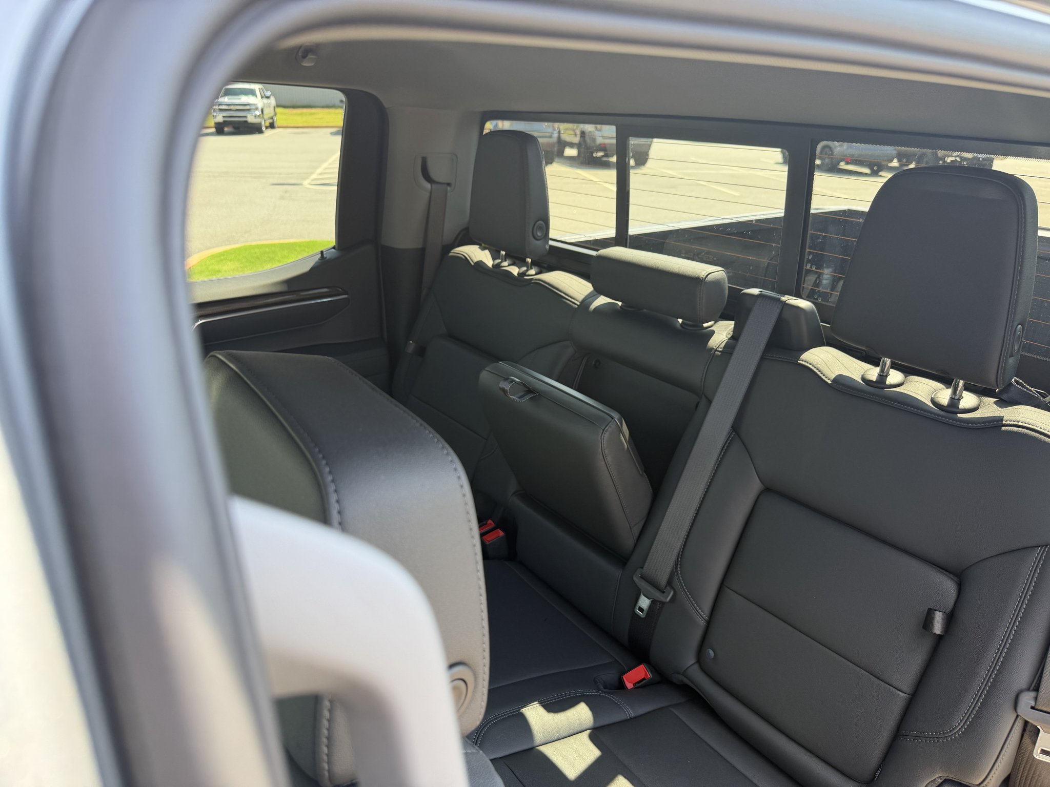 2026 Chevrolet Silverado 1500 LT Trail Boss - Photo 38