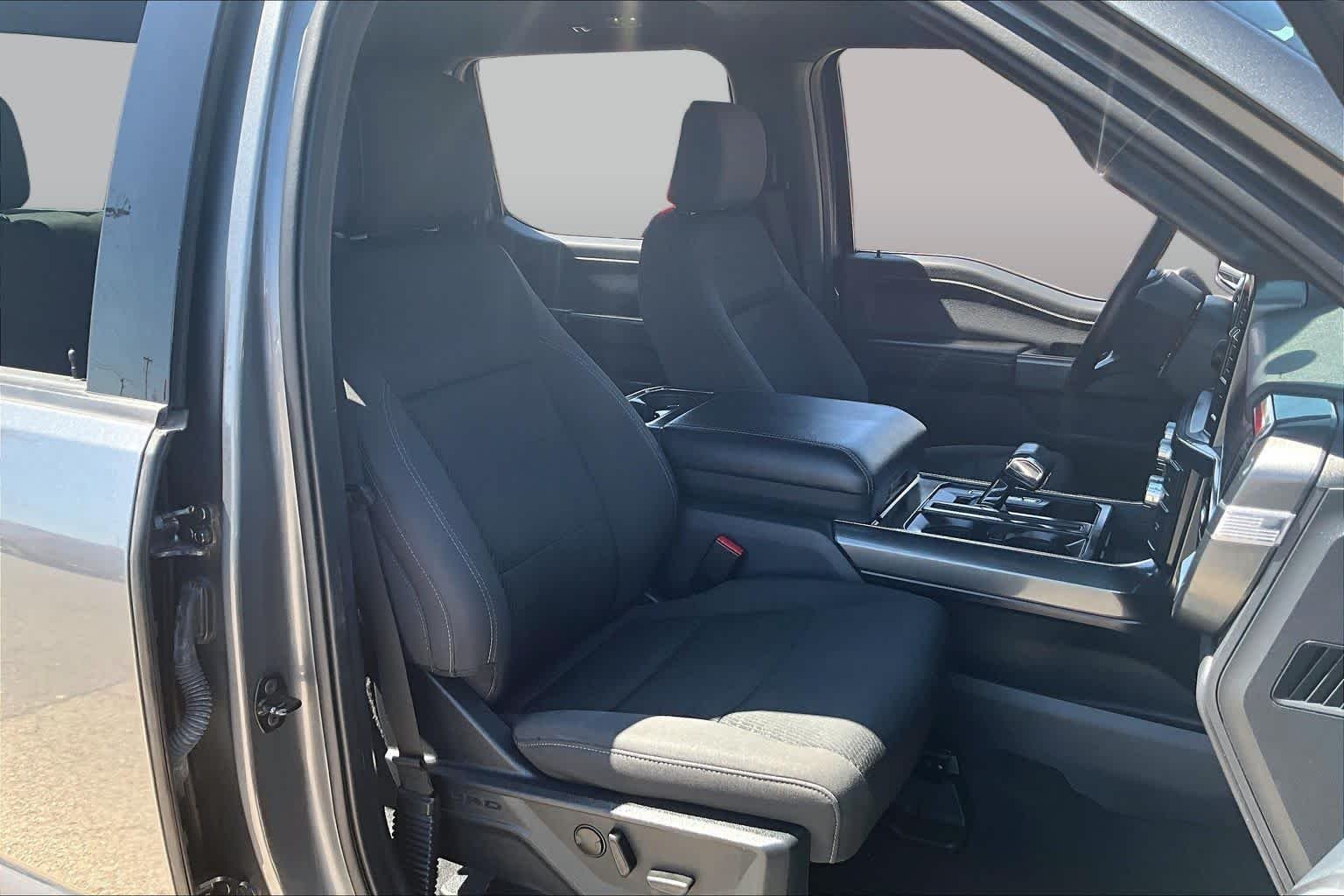 Used 2023 Carbonized Gray Ford XLT image 9