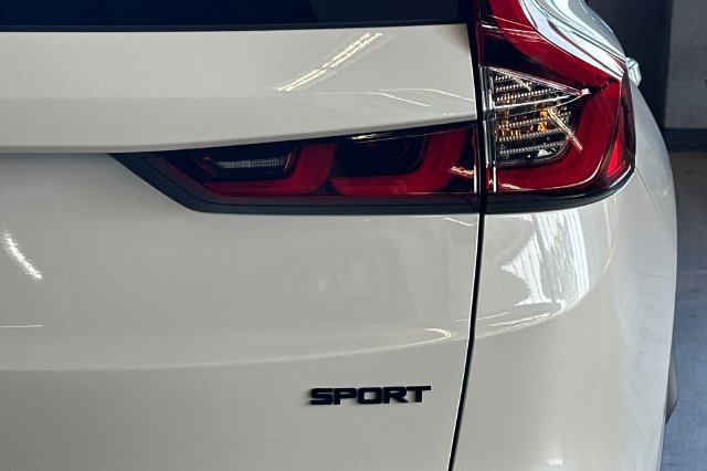 Certified Used 2024 Platinum White Pearl Honda Sport-L image 9