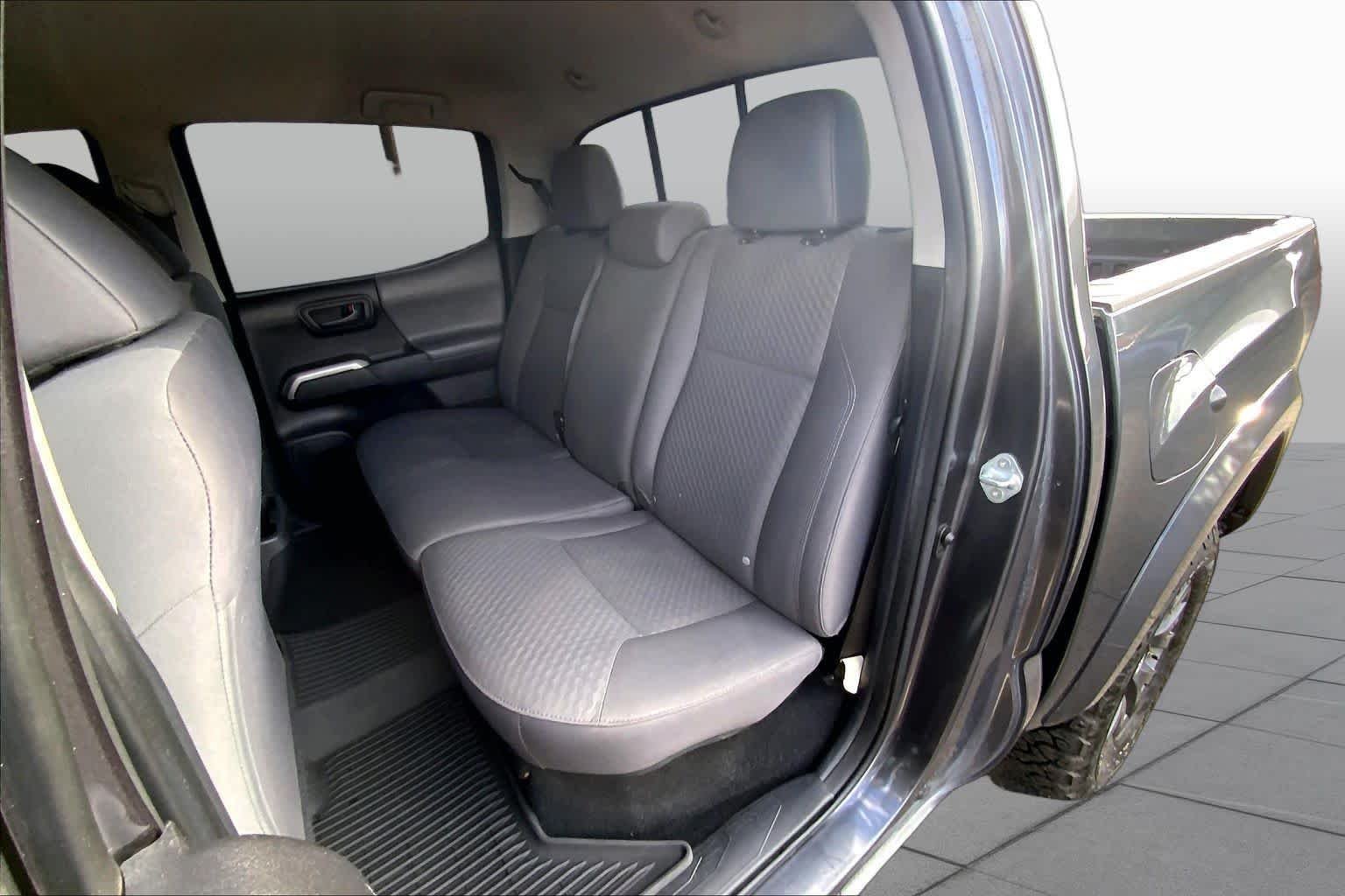 Used 2021 Magnetic Gray Metallic Toyota SR5 image 21