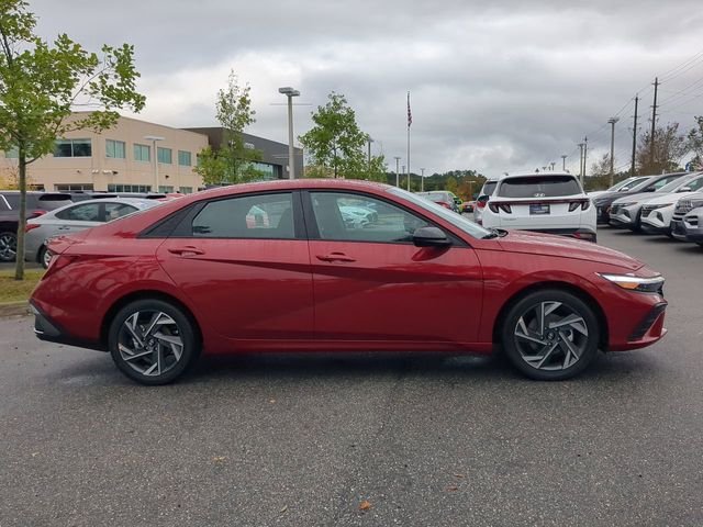 New 2025 Red Hyundai SEL Sport image 30