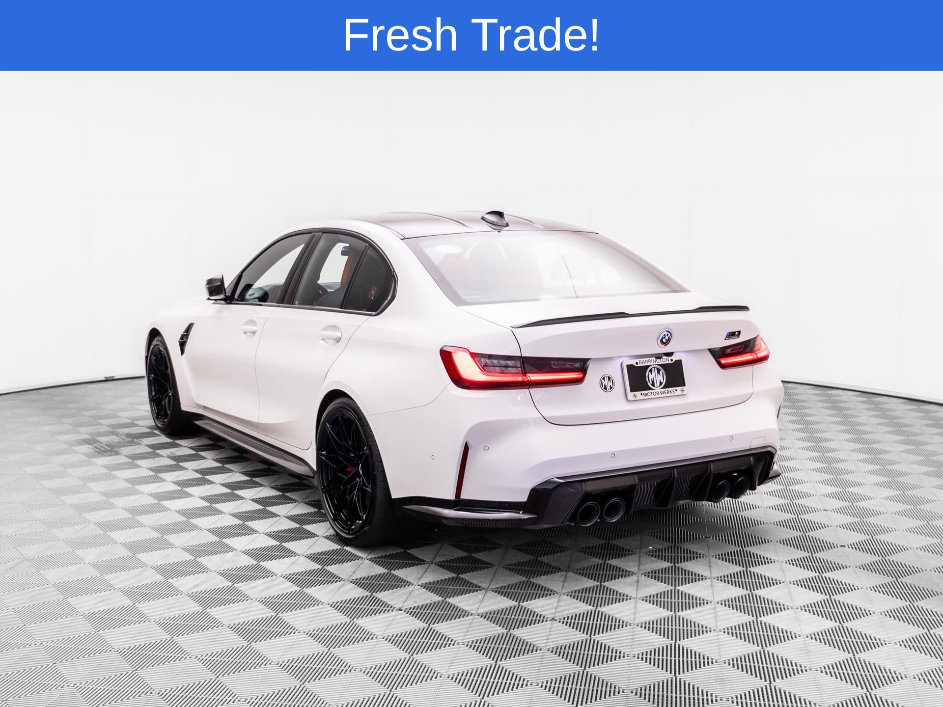 Certified Used 2022 Alpine White BMW Competition image 3