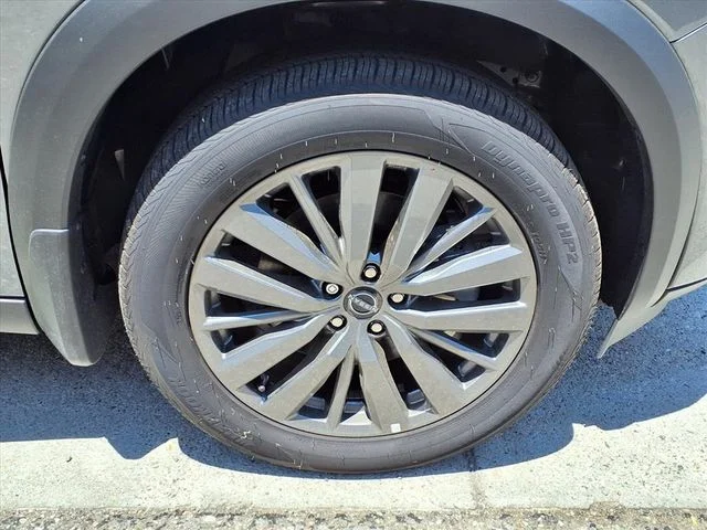 New 2025 Gun Metallic Nissan SL image 5