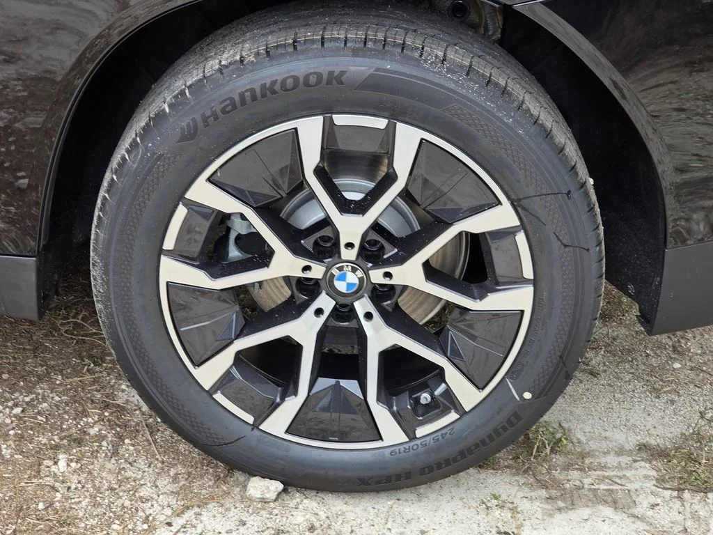 Used 2026 Black BMW 30 xDrive image 5