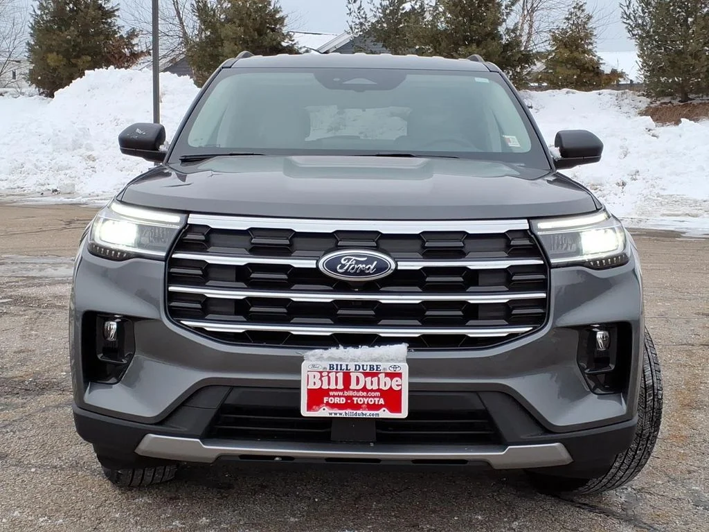 Used 2026 Gray Ford Active image 2