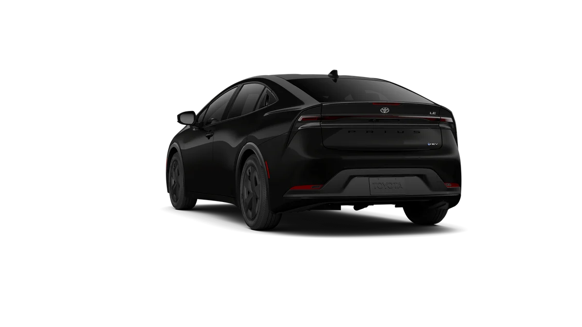 New 2027 Inked Toyota LE image 7