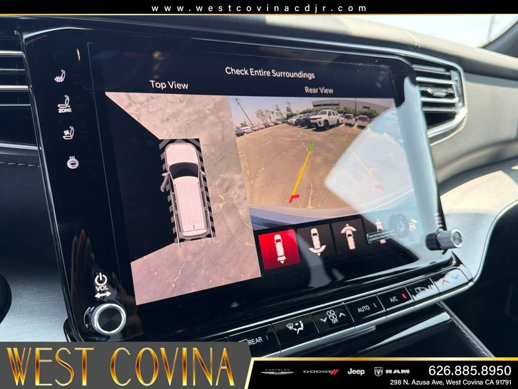 New 2026 Silver-Zynith Exterior Paint Jeep Limited Reserve image 32