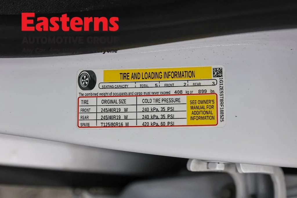 Used 2024 White Chevrolet LT image 36