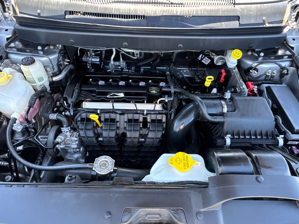 Used 2020 Silver Dodge Crossroad image 8