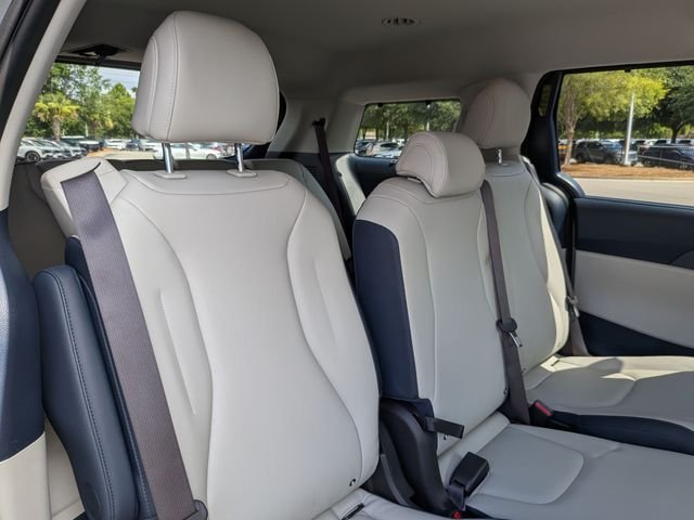 Certified Used 2025 White Kia EX image 32