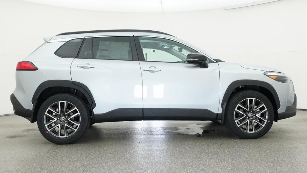 New 2026 Sonic Silver Toyota XLE image 23