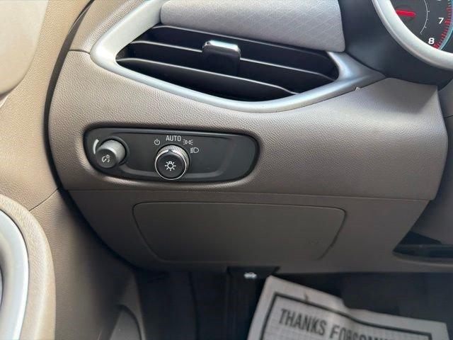 Used 2024 Sterling Gray Metallic Chevrolet LT image 27