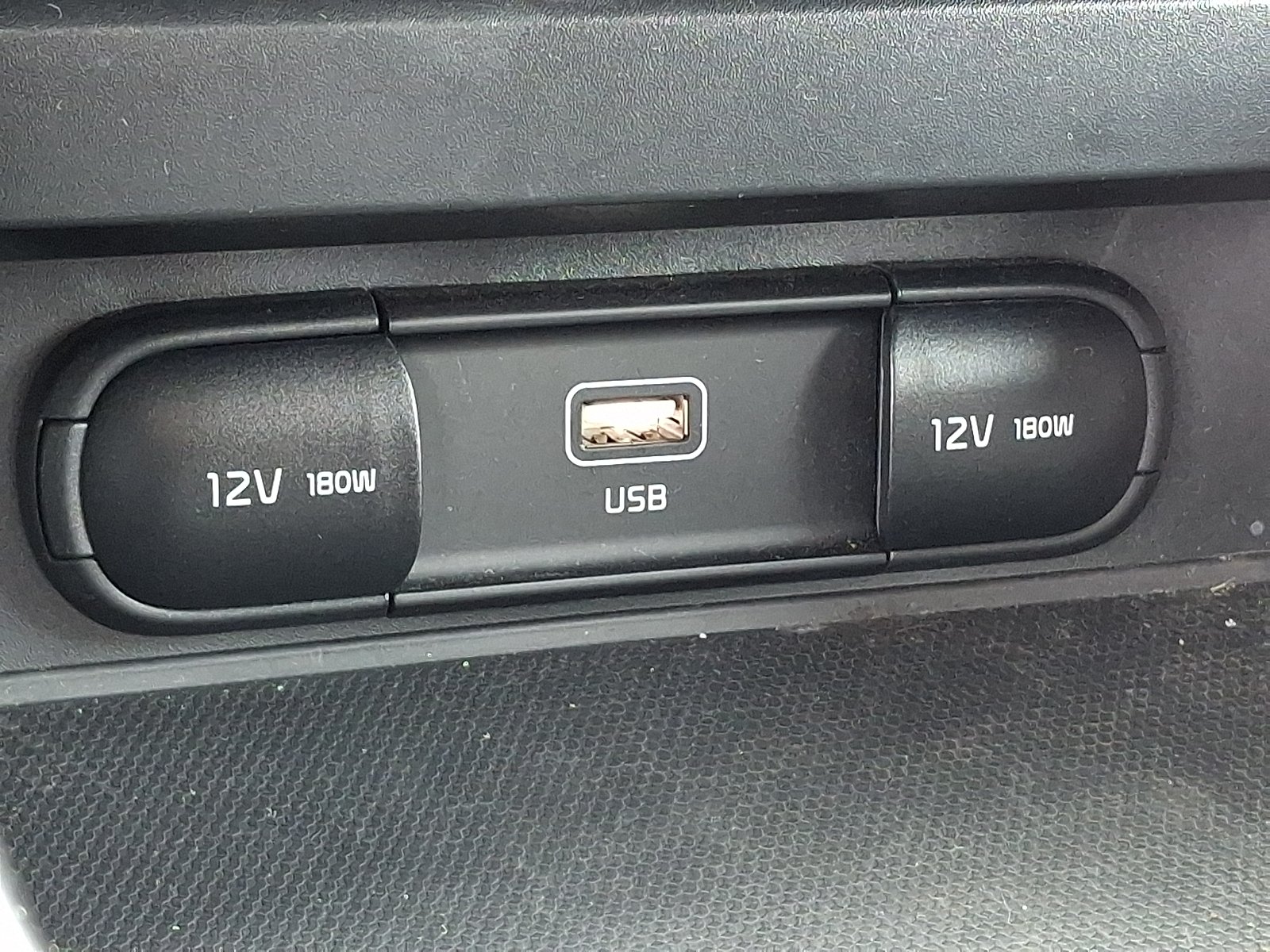 Used 2024 Snow White Pearl - SWP Kia LX image 23