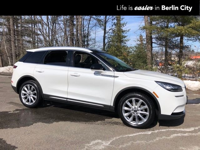 2022 Lincoln Corsair Base