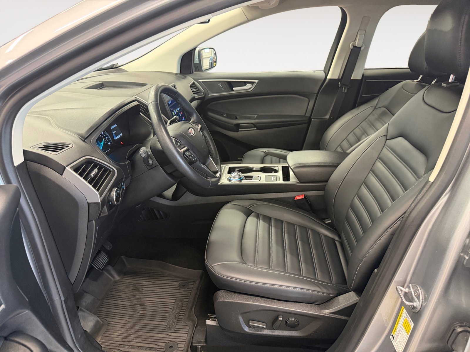Used 2024 Silver Metallic Ford SEL image 21